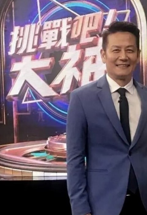 早餐一會兒再吃先忙正事 - 私人影院